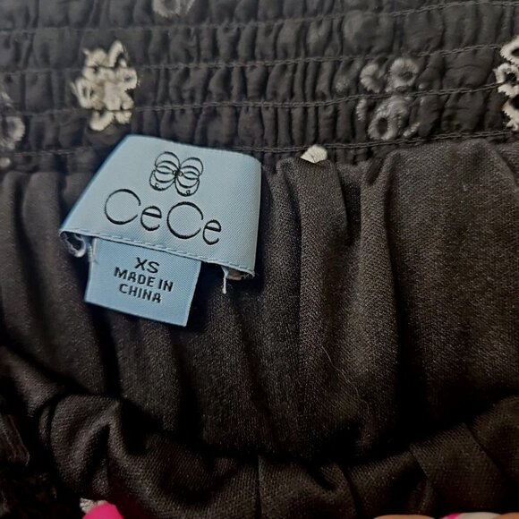 Womens Sz XS sheer Black Ruffle Mini Skirt Embroidered Daisies Fairy Whimsigoth - Picture 4 of 5